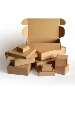 Картонная самосборная коробка 25*25*10 см