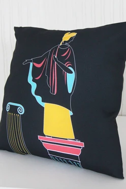 Подушка из габардина 40х40 см (холлофайбер), с полной запечаткой "Афина"