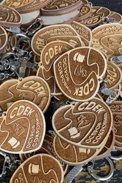 Брелок из дерева в форме сердца, 4х5