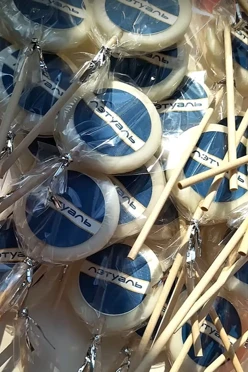 Леденец 5 см со съедобной картинкой с 1 стороны "Лэтуаль"