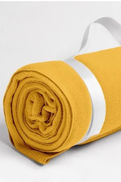 Плед Вдохновение (с ремешком) флисовый 155х170 см, однотонный желтый
