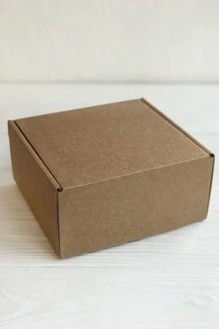Коробка из картона 11*11*6 см