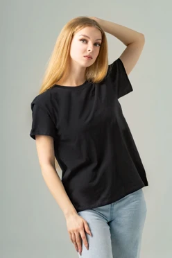 Футболка Мэдисон унисекс, однотонная черная