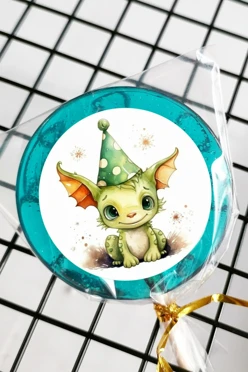 Леденец 5 см со съедобной картинкой с 1 стороны "Дракоша"